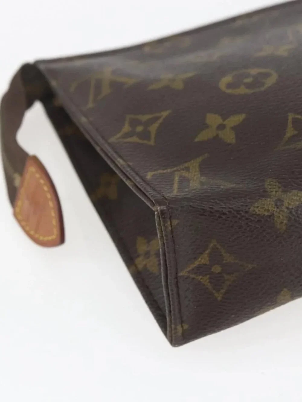 LOUIS VUITTON Monogram Poche Toilette 19 Pouch M47544 LV Auth ki6390